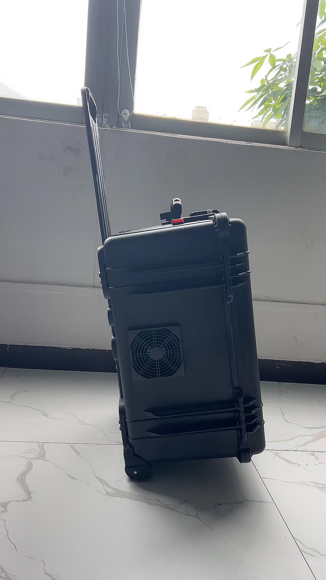 玉林手拉箱型移动通信干扰器
